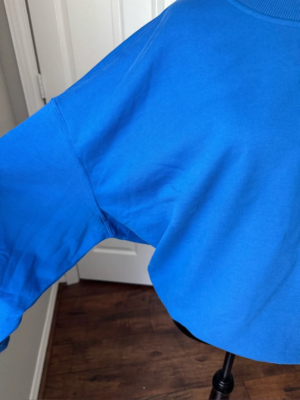 NWOT COS Cobalt Electric Blue Oversized Crewneck Sweatshirt Cotton size  L-XL